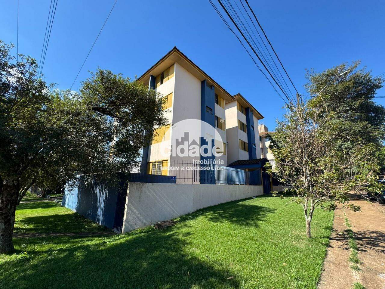 Apartamento à Venda no Residencial Trípoli I | 2 Quartos e Sacada