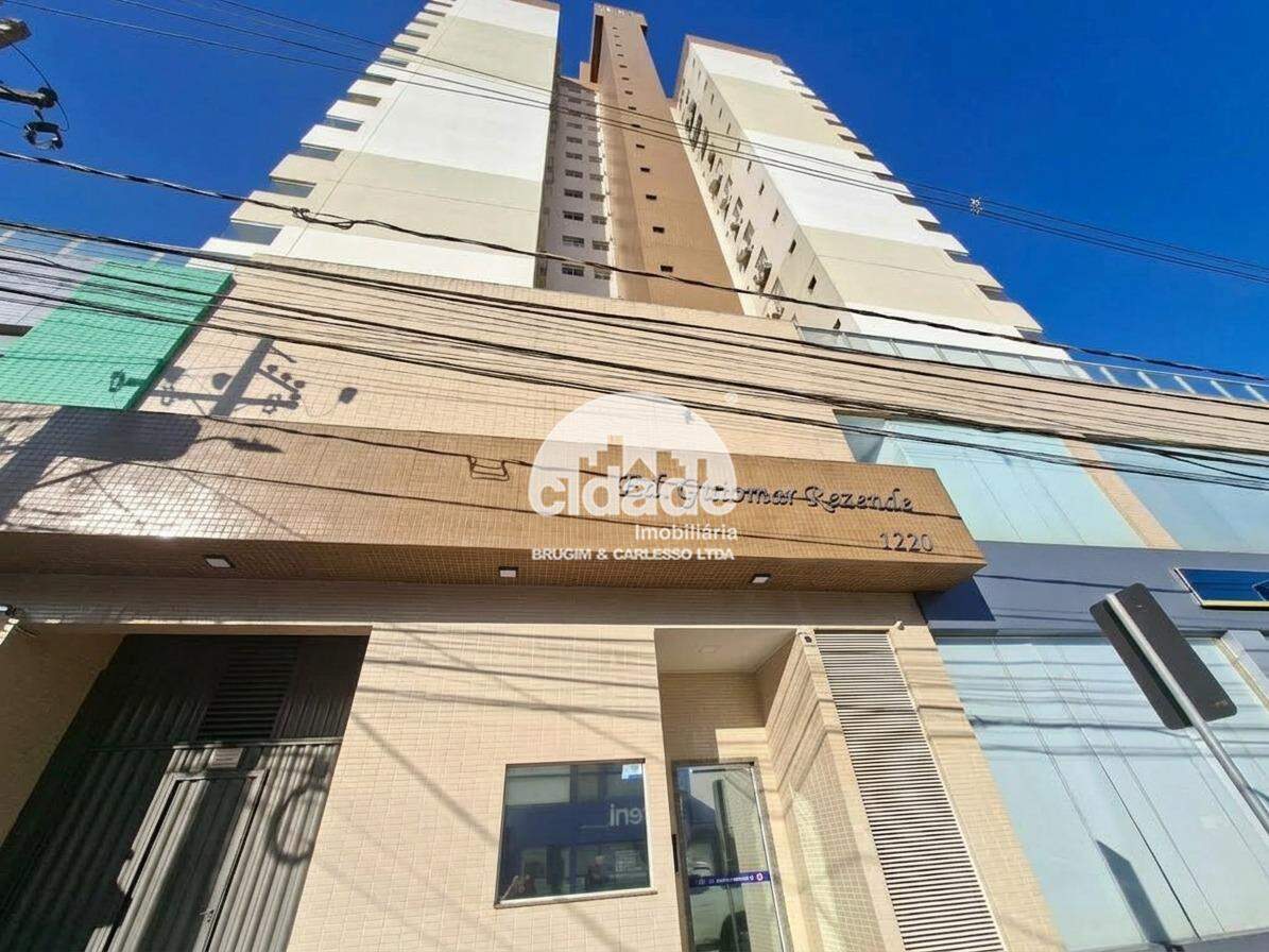 Apartamento à venda no Edifício Guiomar Rezende | 3 quartos, 1 suíte e 2 vagas