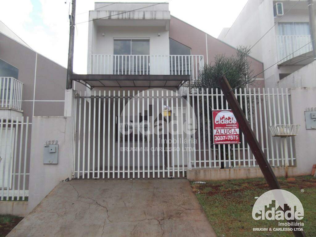 Sobrado para aluguel, 2 quartos, 1 suíte, 1 vaga, Vila Tolentino – Cascavel/Pr