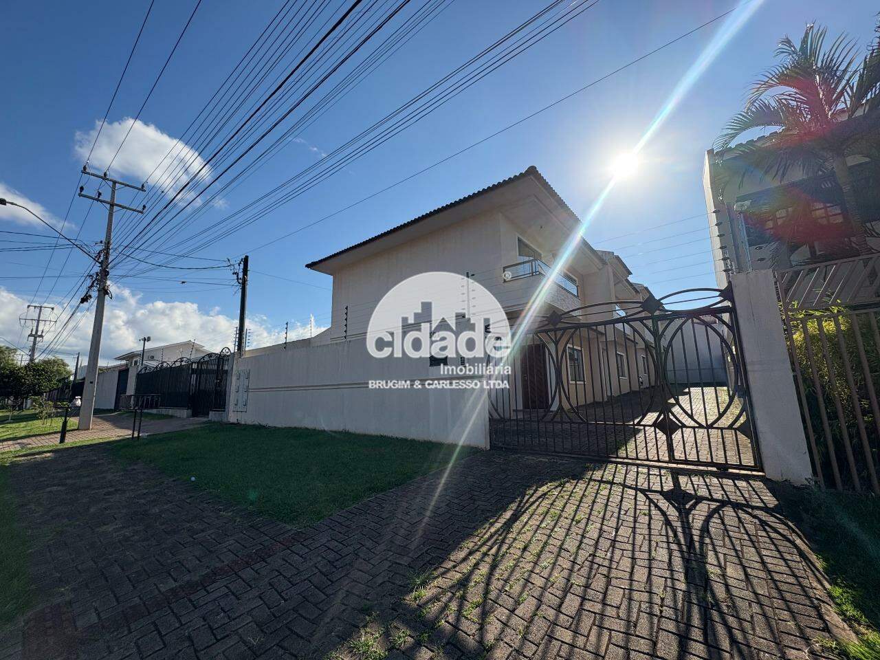 Sobrado para aluguel, 2 quartos, 1 suíte, 2 vagas, Maria Luiza – Cascavel/Pr
