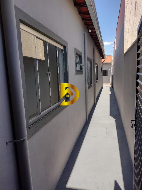 Casa à venda no Jardim Nenê Gomes: 