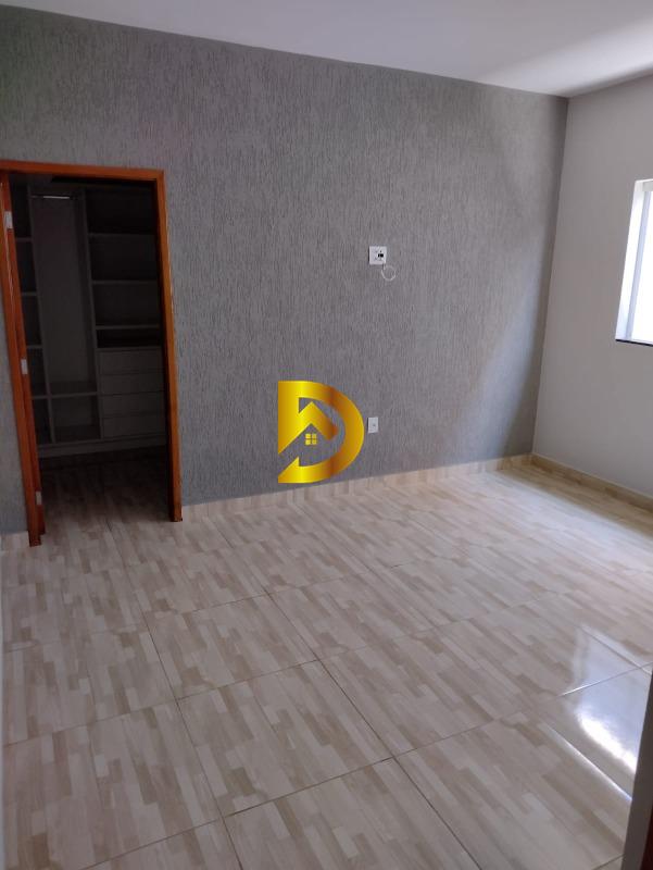 Casa à venda no Jardim Nenê Gomes: 