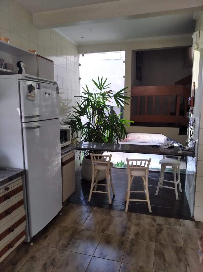 Casa à venda no Centro: 137dcf93-3aef-4c0a-ba4c-ba256a907332.jpg