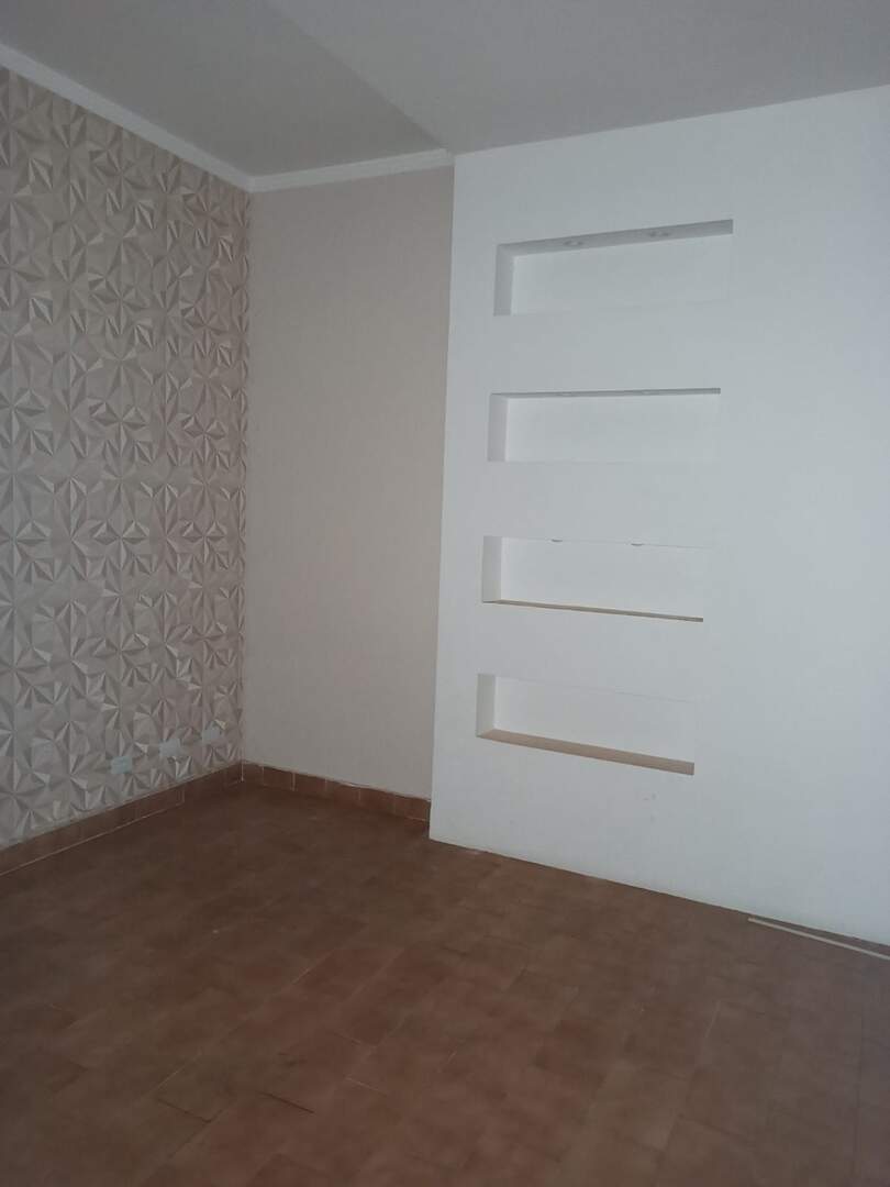 Casa à venda no Centro: e3777e18-bb51-44fe-8532-f921b7d6f18c.jpg