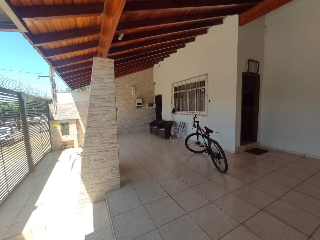 Casa à venda no CENTRO: 0b2fe72e-d8c5-4839-b8c3-d69634f9b2af.jpg