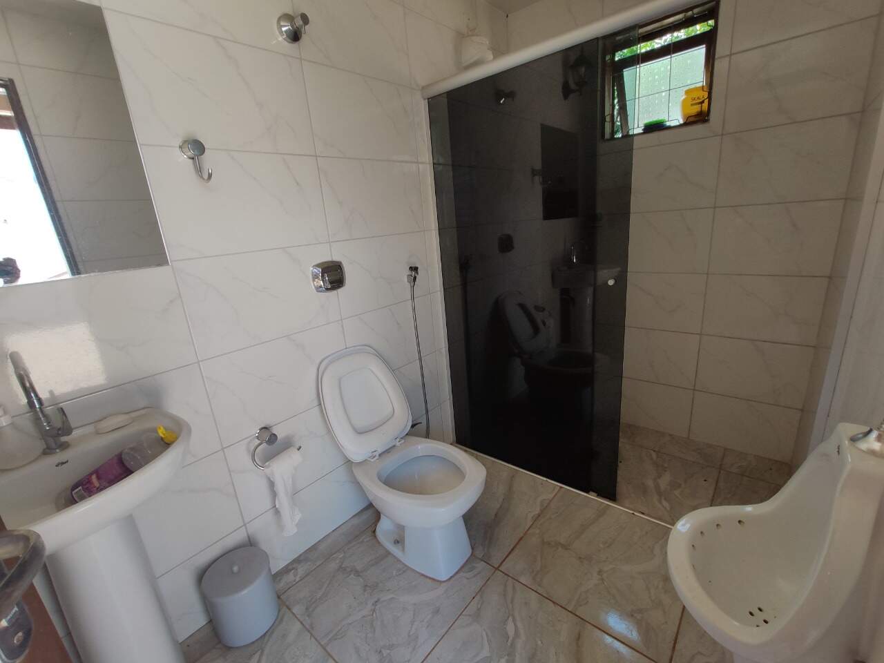 Casa à venda no CENTRO: 77052685-3953-4c5a-86a5-e027e680a534.jpg