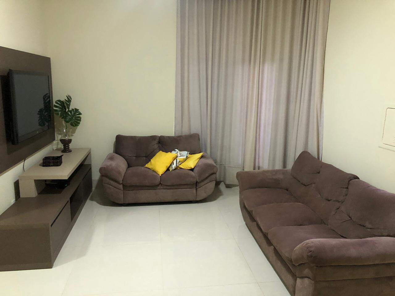 Casa à venda no RESIDENCIAL MARIA SILVEIRA: 78489b5b-afc8-4528-abbb-23f0cc5934a3.jpg