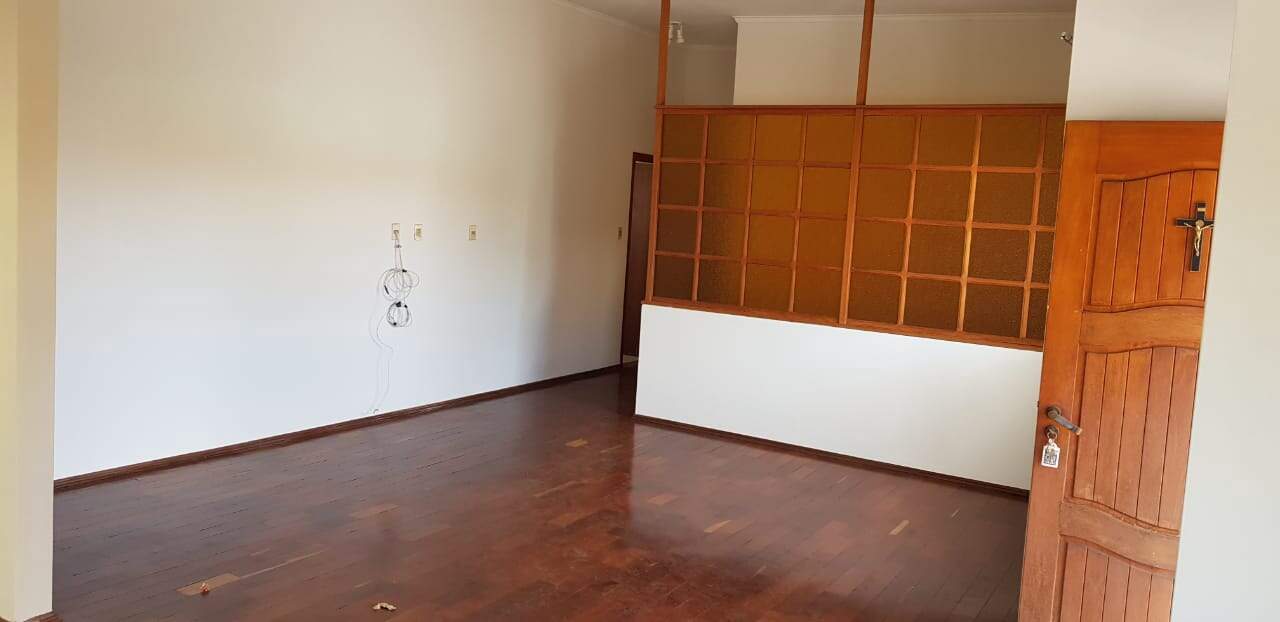 Casa à venda no JARDIM ANA CRISTINA: 6ad2cd38-0d15-456a-97ab-d0be12a6b84a.jpg