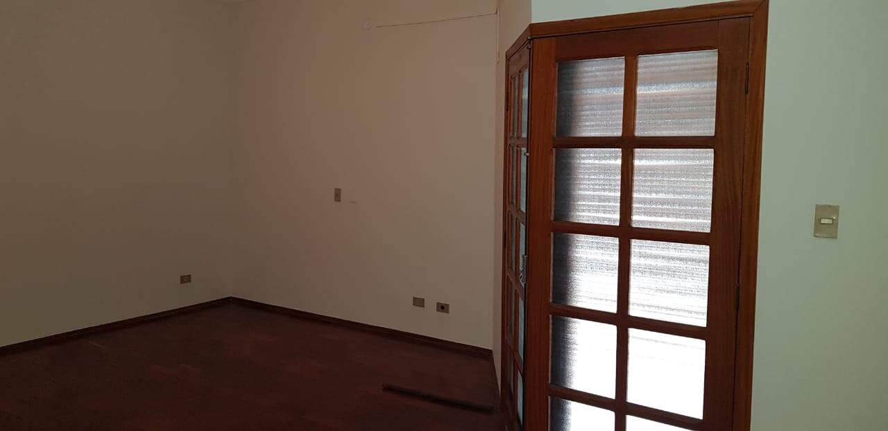 Casa à venda no JARDIM ANA CRISTINA: 01d620bf-e7cc-4210-b81b-0a229beb94b2.jpg