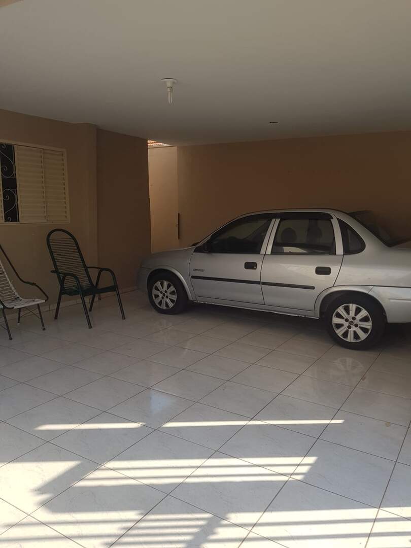 Casa à venda no JARDIM AMERICA - QUARTA PARTE: f71ddbd0-3a9c-4d4e-990b-bcea8970e434.jpg