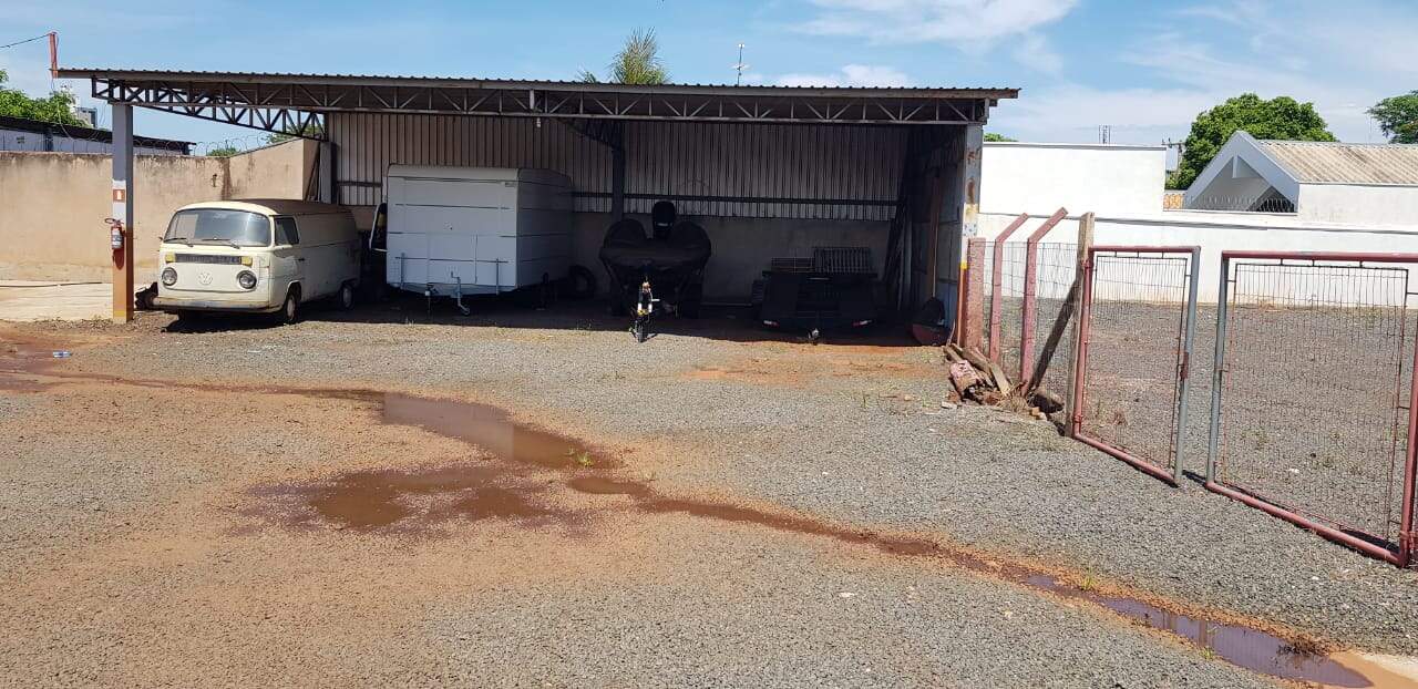 Armazém/Barracão à venda no JARDIM SAMAMBAIA: b890e02d-5de6-4623-96fd-99320d0d8824.jpg