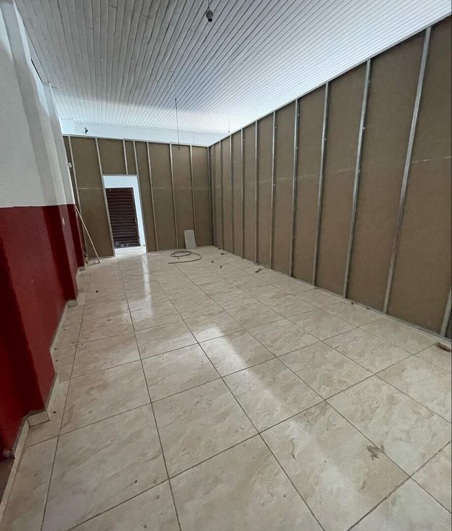 Salão à venda no Centro: 11a2cb44-354e-4260-ab09-bfb1eb3ef562.jpg