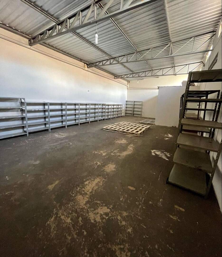 Salão à venda no Centro: 280d91c1-0f7f-415c-b4d5-49038c49fca3.jpg