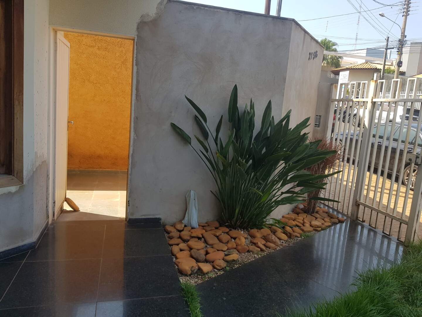 Casa à venda no Centro: 8a8b6342-60f8-4aba-aab4-7d8a05737260.jpg