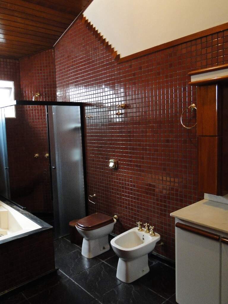 Casa à venda no JARDIM ACLIMAÇÃO: banheiro da suite.jpg