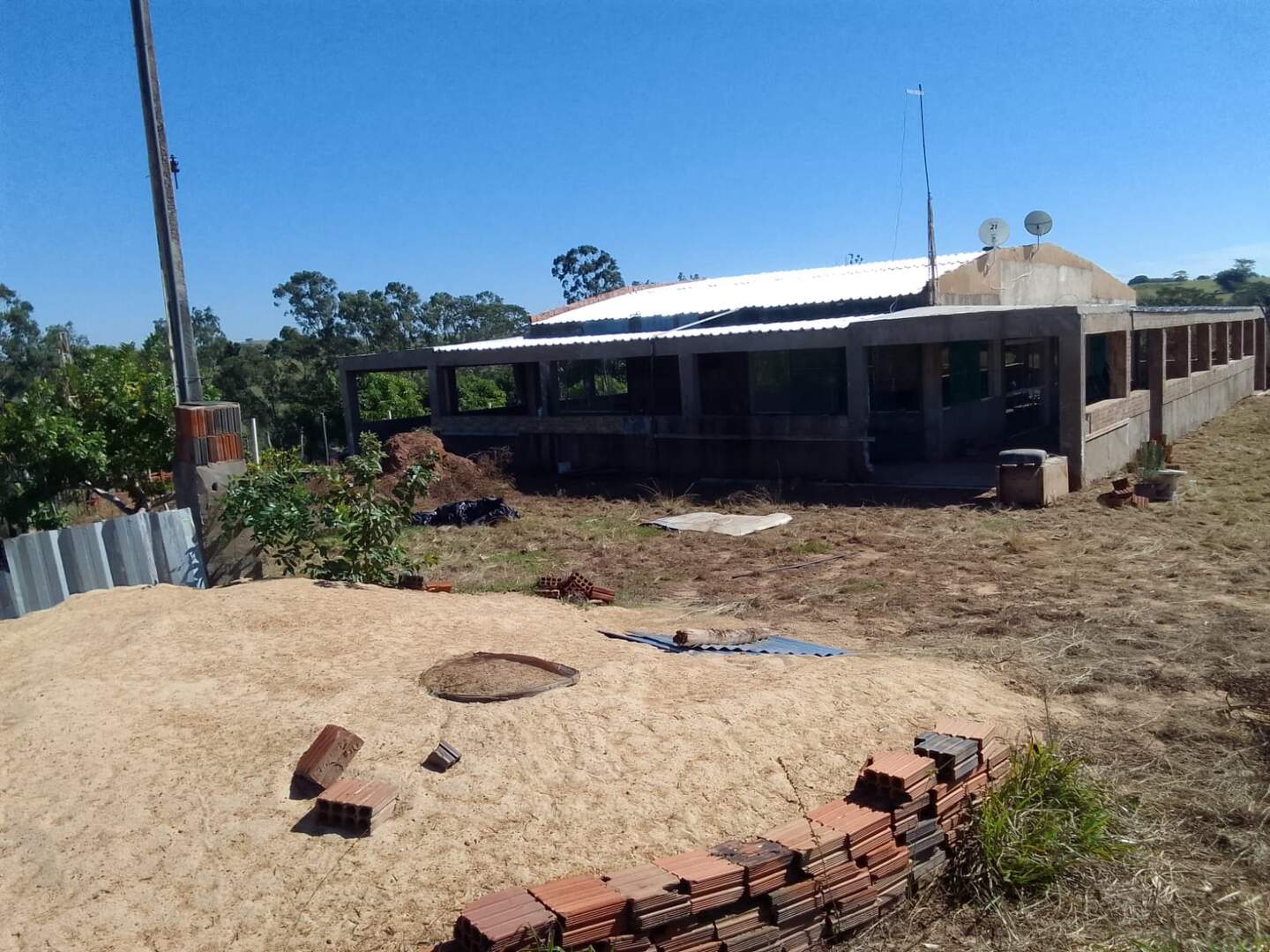 Sítio à venda no Zona Rural: 3eb2ff4c-2990-4889-bc62-5d439b39dd49.jpg