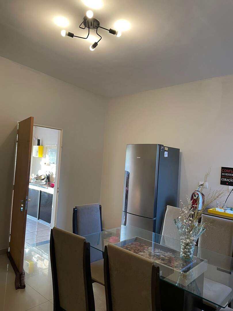 Casa à venda no JARDIM PARAISO: b19401b9-36fd-473b-8e34-f24ffcda9e7d.jpg