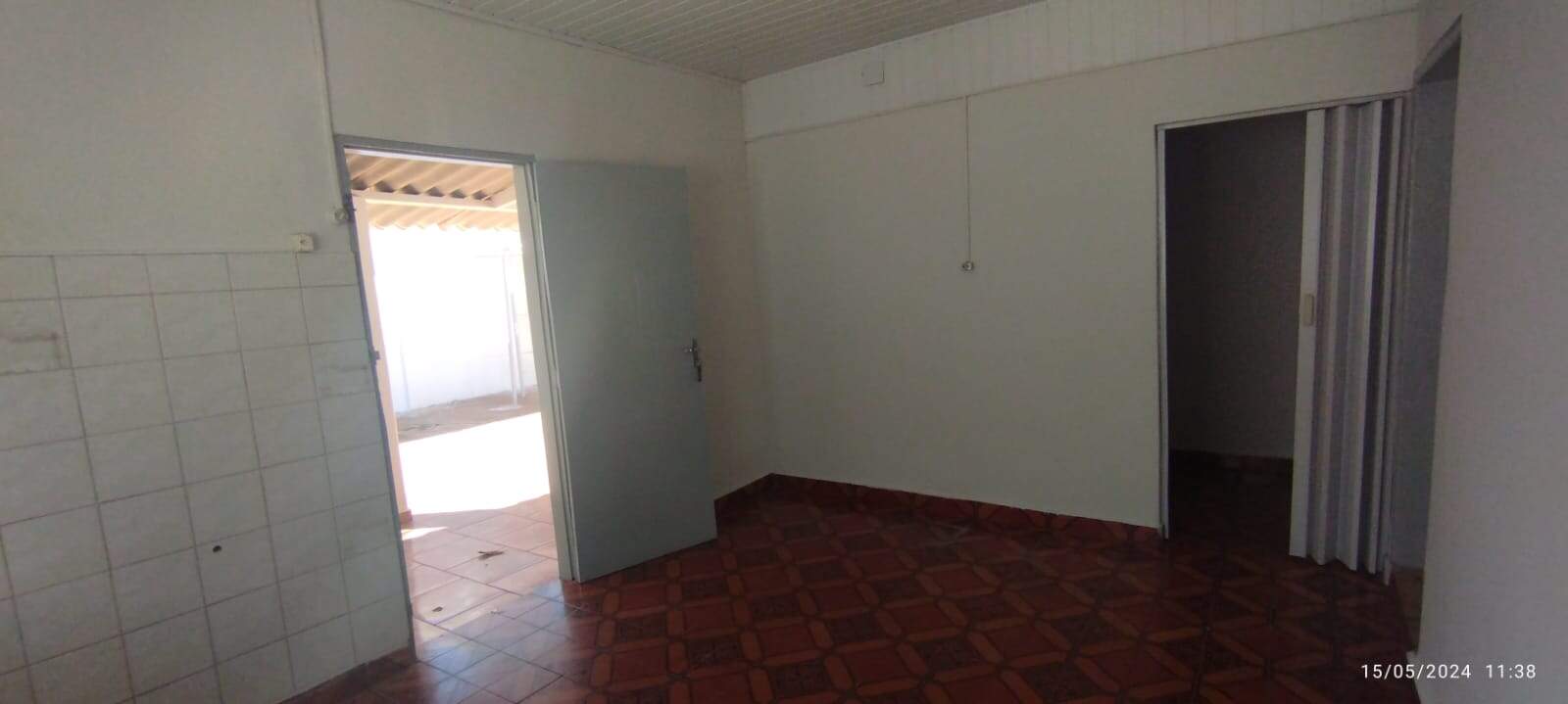 Casa à venda no Centro: WhatsApp Image 2024-05-15 at 11.44.38.jpg