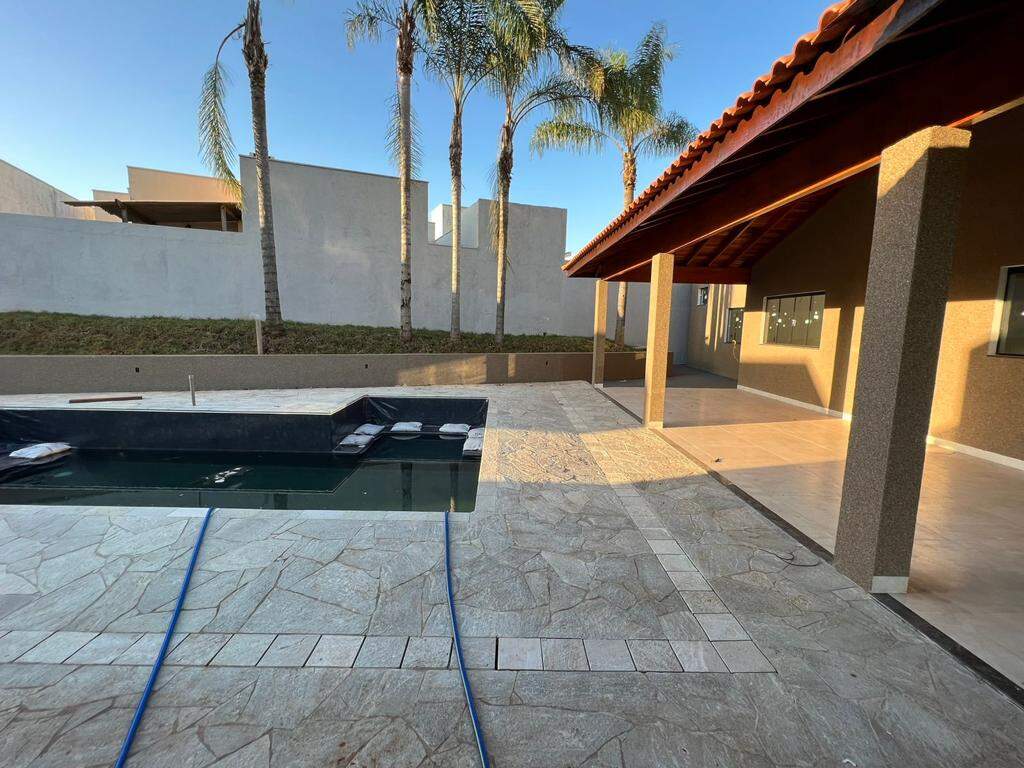 Chácara à venda no JARDIM OITI: 30325d2c-8325-4a51-afbf-bcaac04c1bbe.jpg