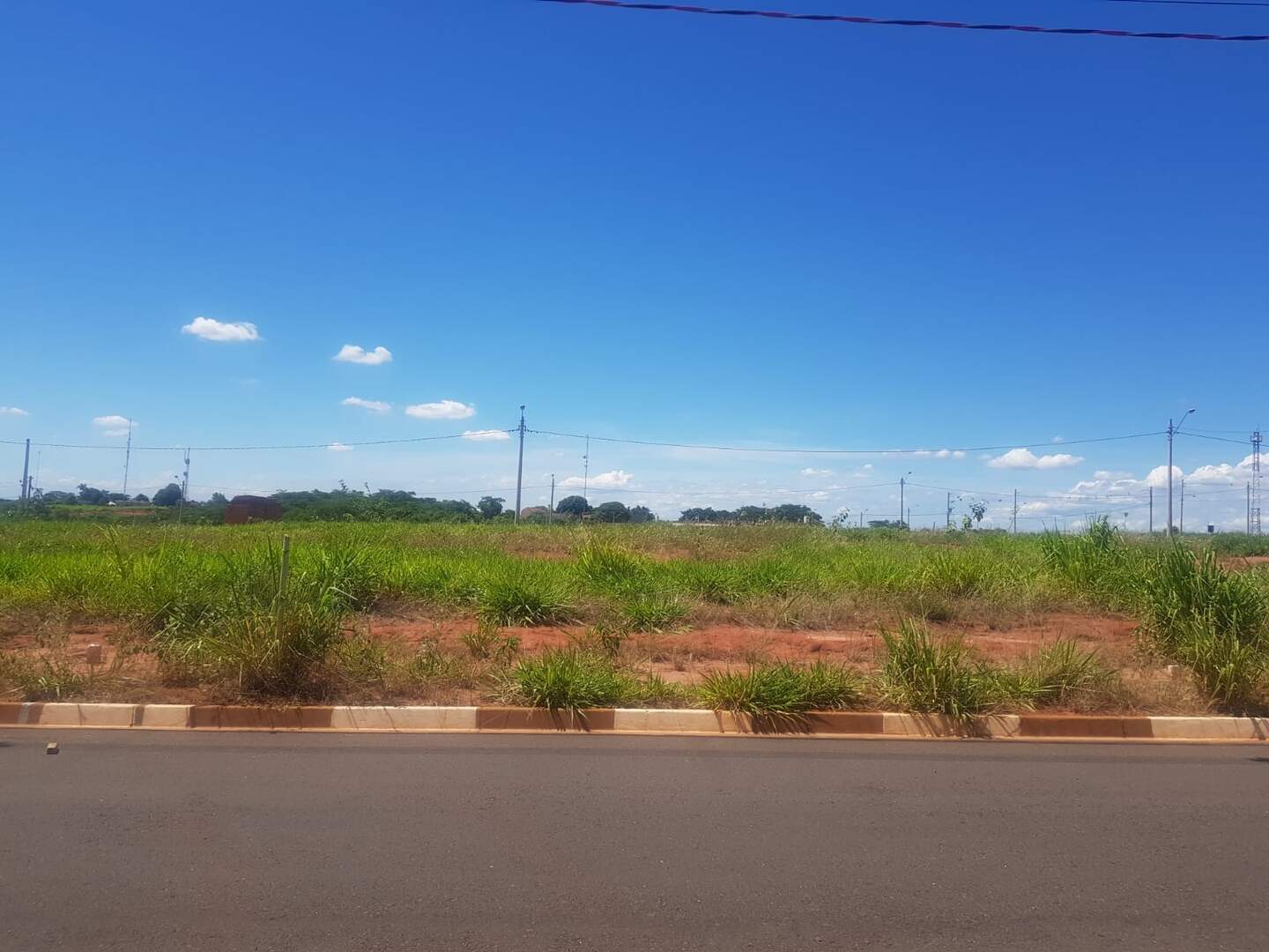 Terreno à venda no Residencial Novo Horizonte: ba51103e-028f-4d4d-b30b-959daab2d53d.jpg