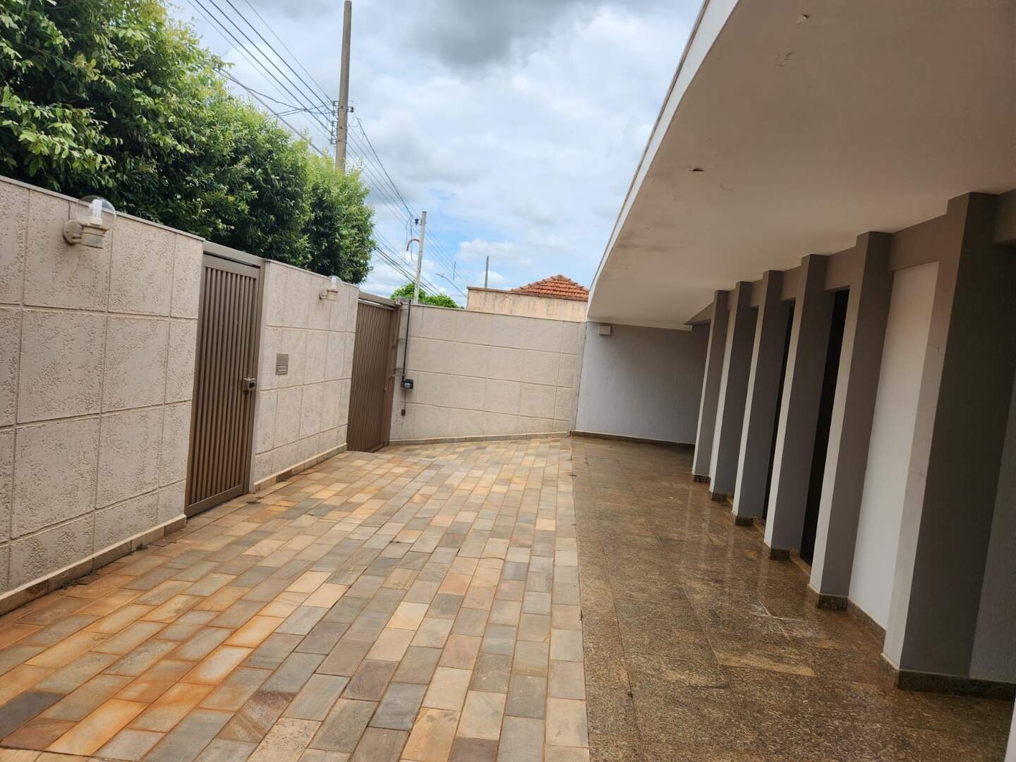 Casa à venda no Centro: e577ee74-0d86-4ae4-ad51-b3d572be8829.jpg