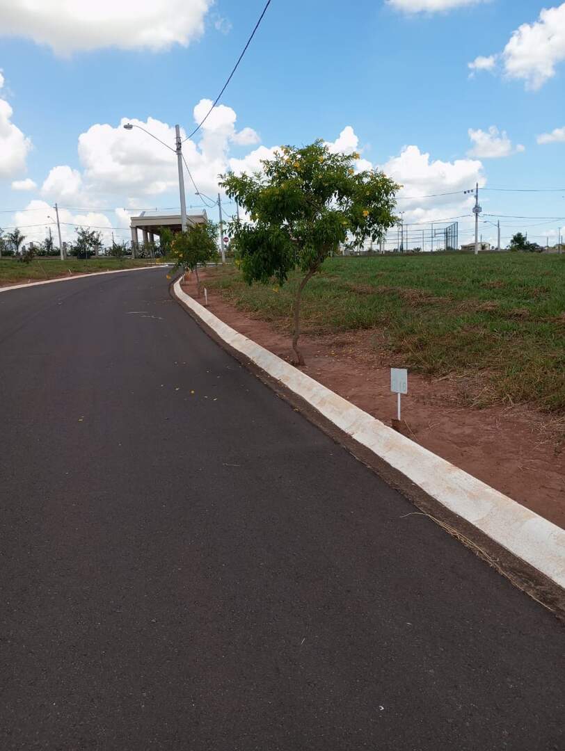 Terreno à venda no Residencial Bella Vista: 23f5b721-95c6-4c54-a3ba-91b0d9a8bd22.jpg