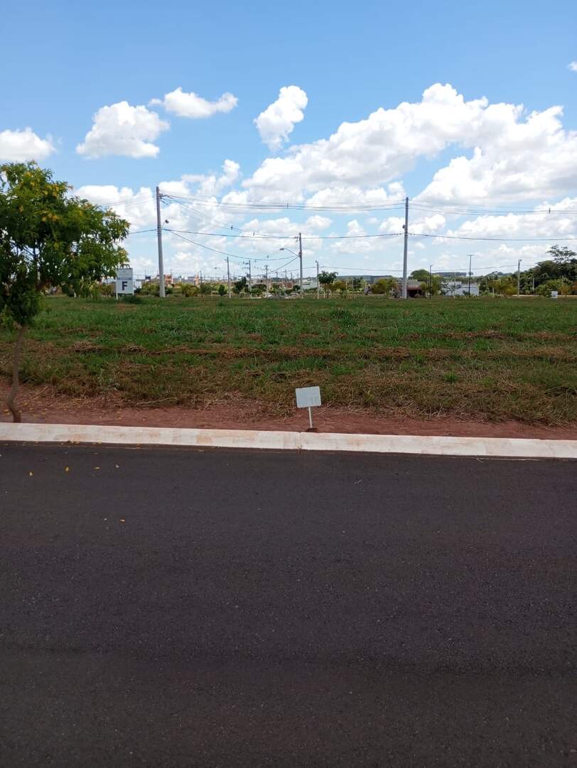 Terreno à venda no Residencial Bella Vista: 8e611e13-0e74-4771-b8cc-ae327d7719ae.jpg