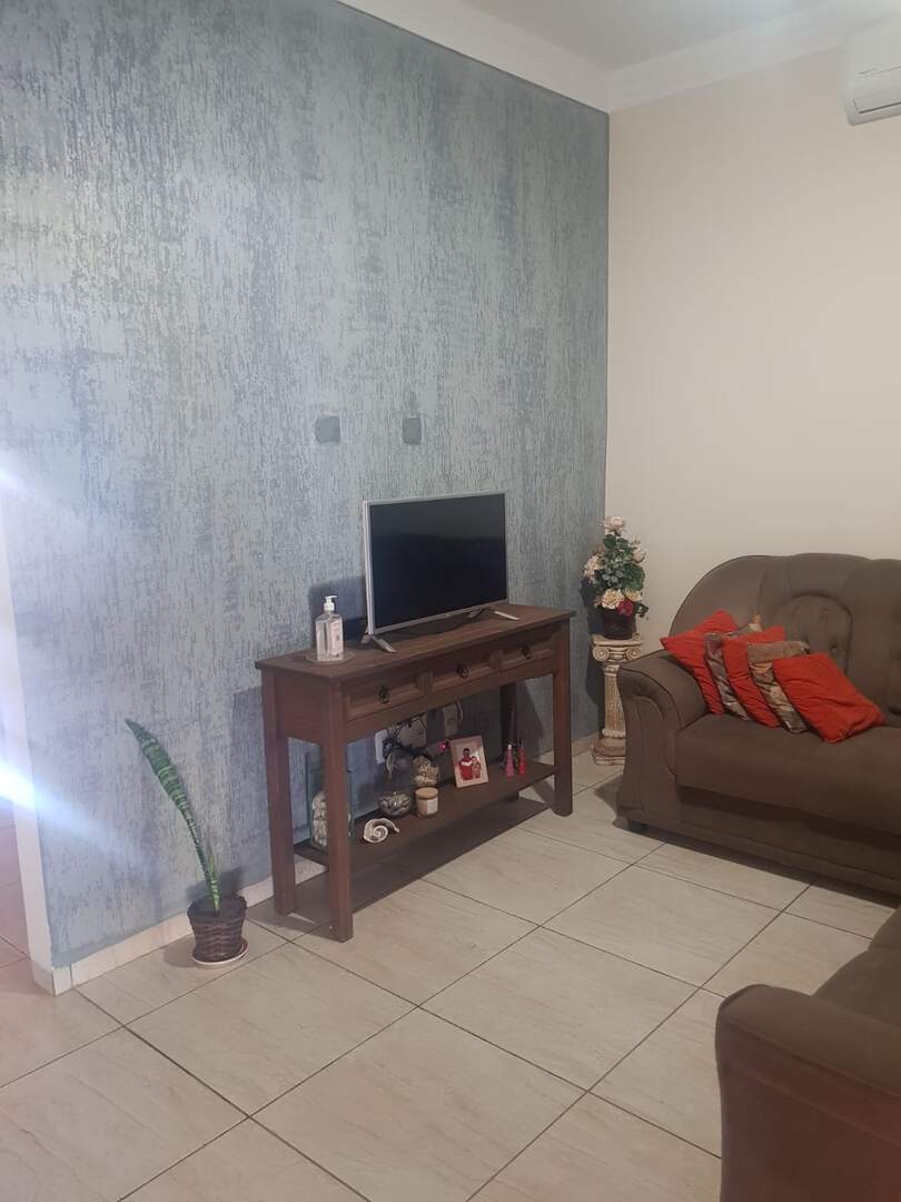 Casa à venda no JARDIM DO BOSQUE: 4c898a9c-0fc5-40e6-9ce7-c95a71e5e912.jpg