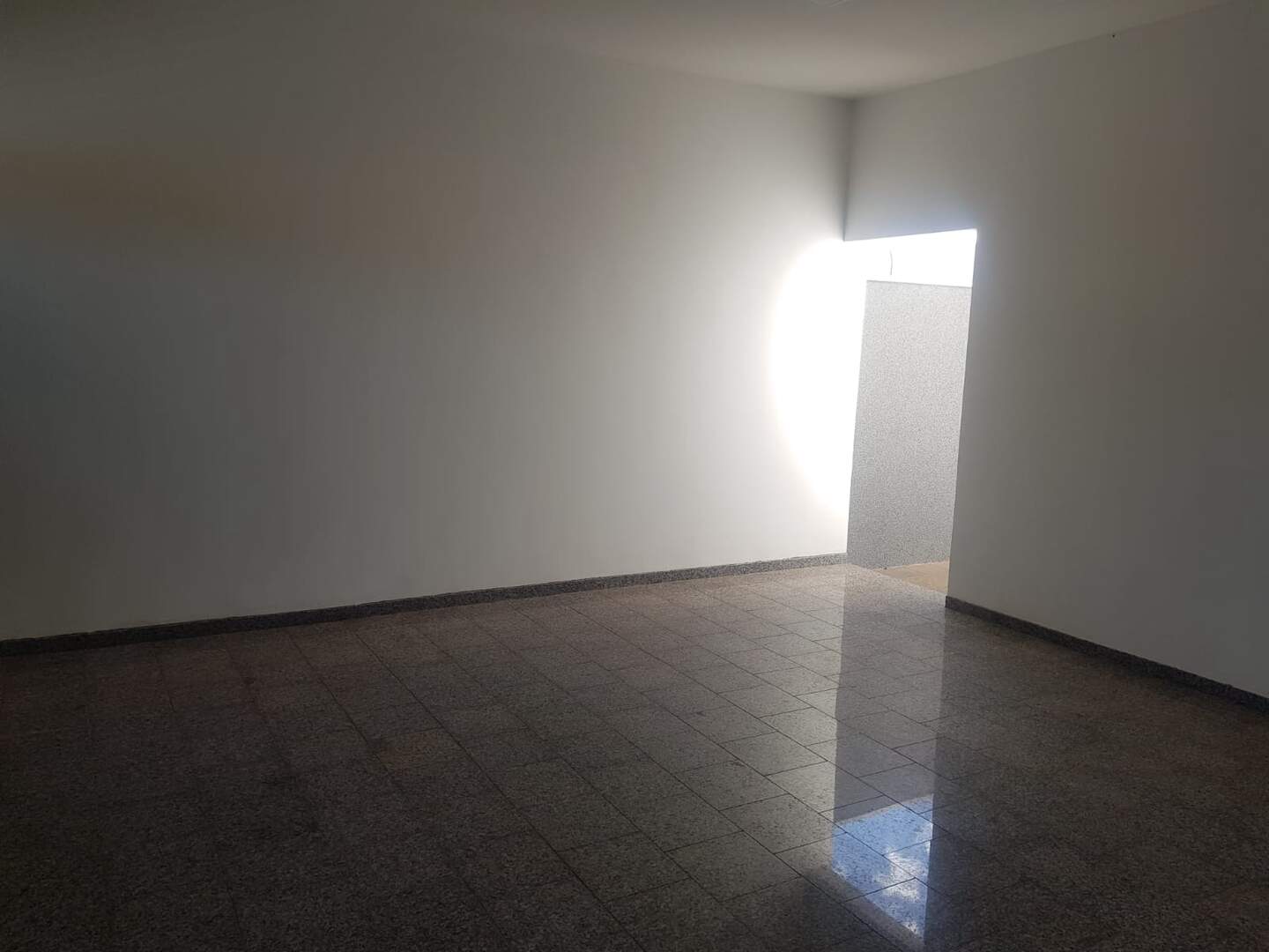 Casa à venda no RESIDENCIAL MARIA GABRIELA: 8480cb39-5891-4fa9-a5c7-f0584084cf76.jpg