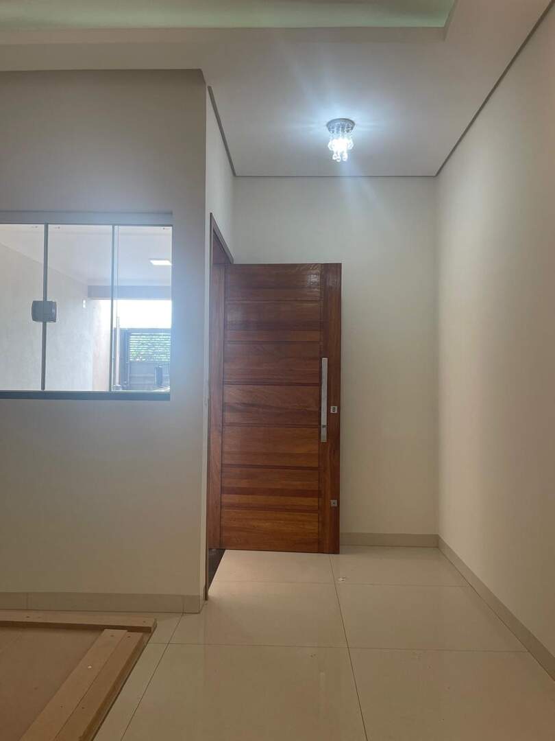 Casa à venda no Jardim Santo Expedito: WhatsApp Image 2025-02-25 at 13.41.45.jpg