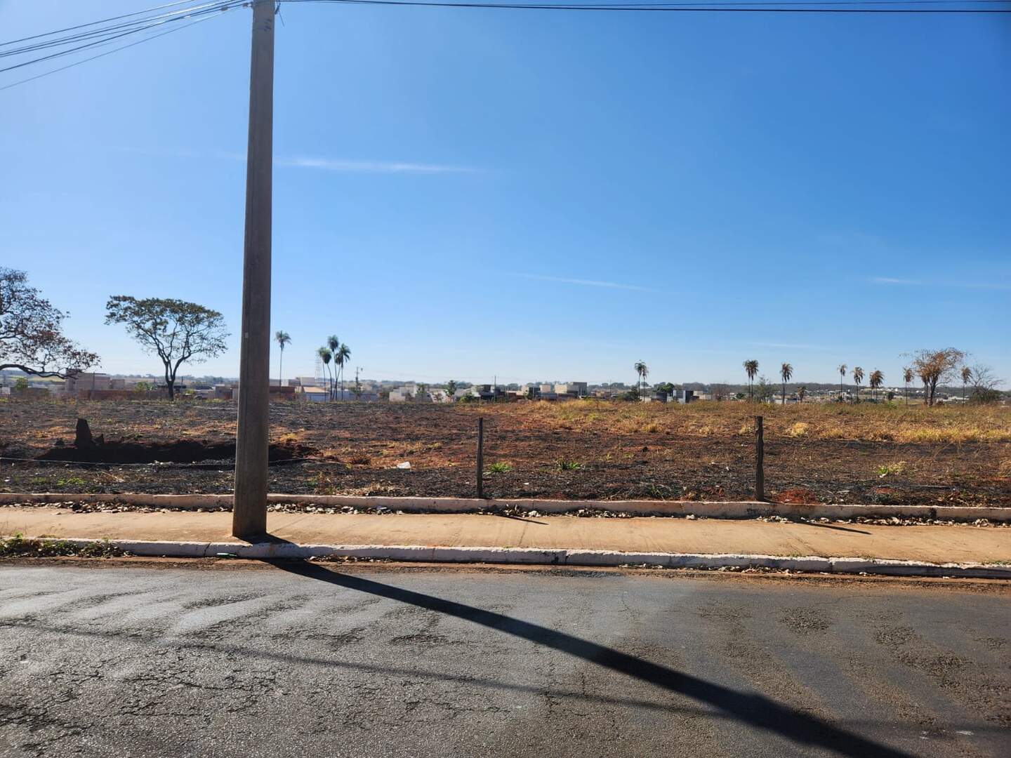 Área à venda no Jardim Santo Expedito: 4c4b923b-a569-4205-82e0-a8932f8b9da3.jpg