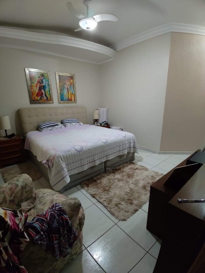 Casa à venda no RESIDENCIAL MARIA SILVEIRA: 4f0ebdc5-fd52-4355-b231-e7816d5ebd44 (1).jpg