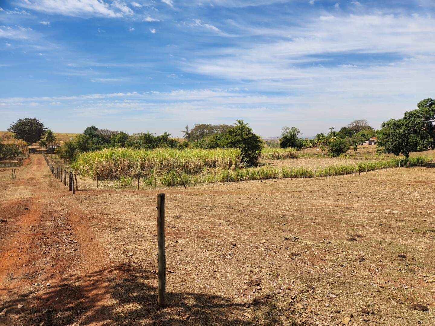 Sítio à venda no ZONA RURAL: 50e93d51-0309-4333-9129-1d8241562b97.jpg