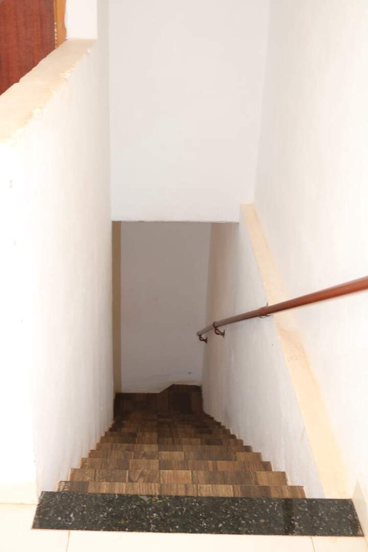 Casa à venda no CENTRO: 77a3131b-30d5-4c82-8af9-fe38ed31181f.jpg