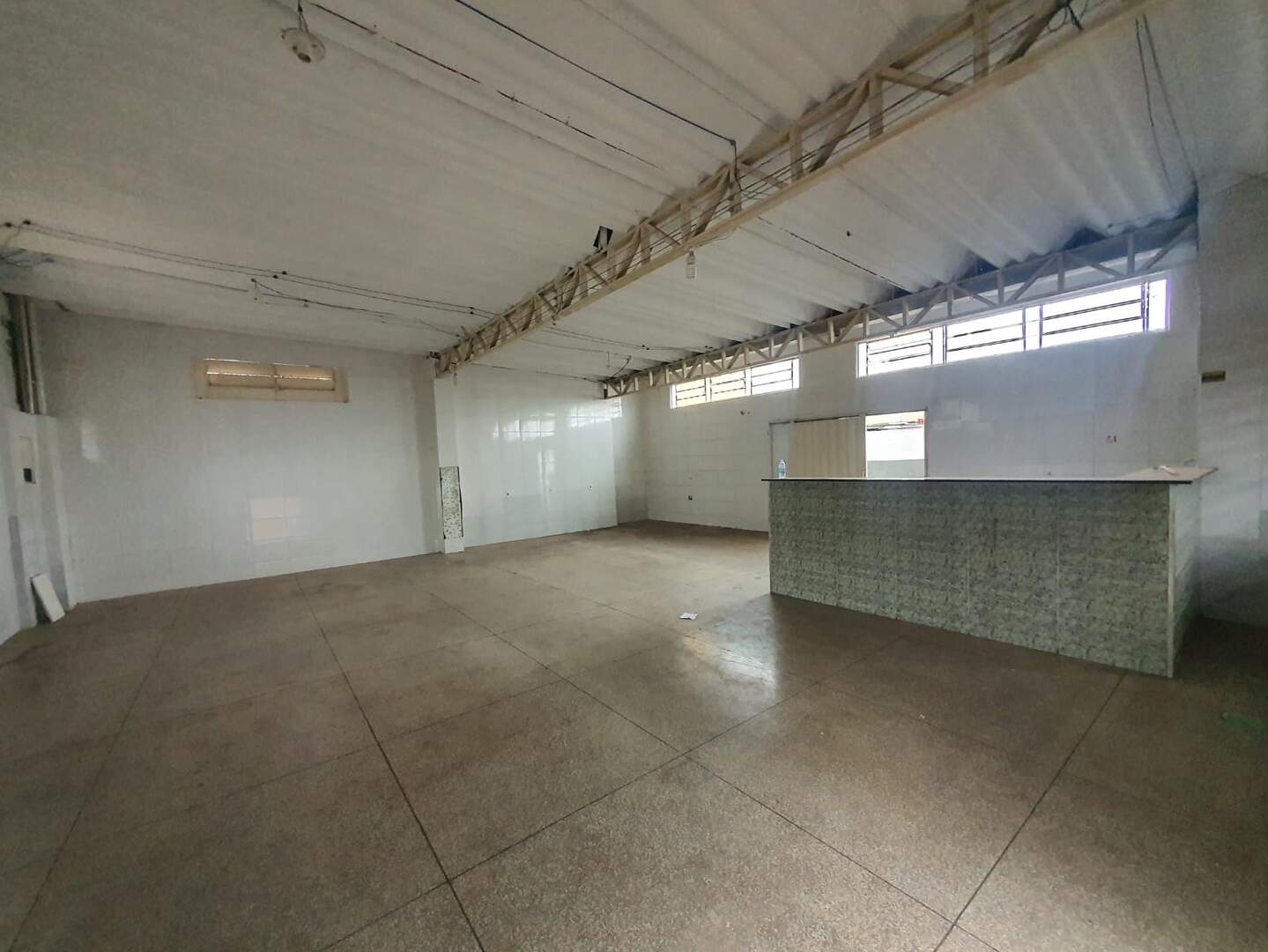 Salão à venda no JARDIM ELDORADO: WhatsApp Image 2024-10-15 at 15.39.37(4).jpg