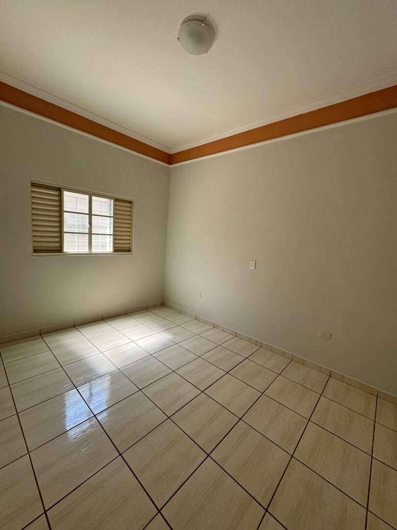 Casa à venda no JARDIM ESTADOS UNIDOS: 284877d3-2850-4131-a6ed-3fbd12f5b7e7.jpg