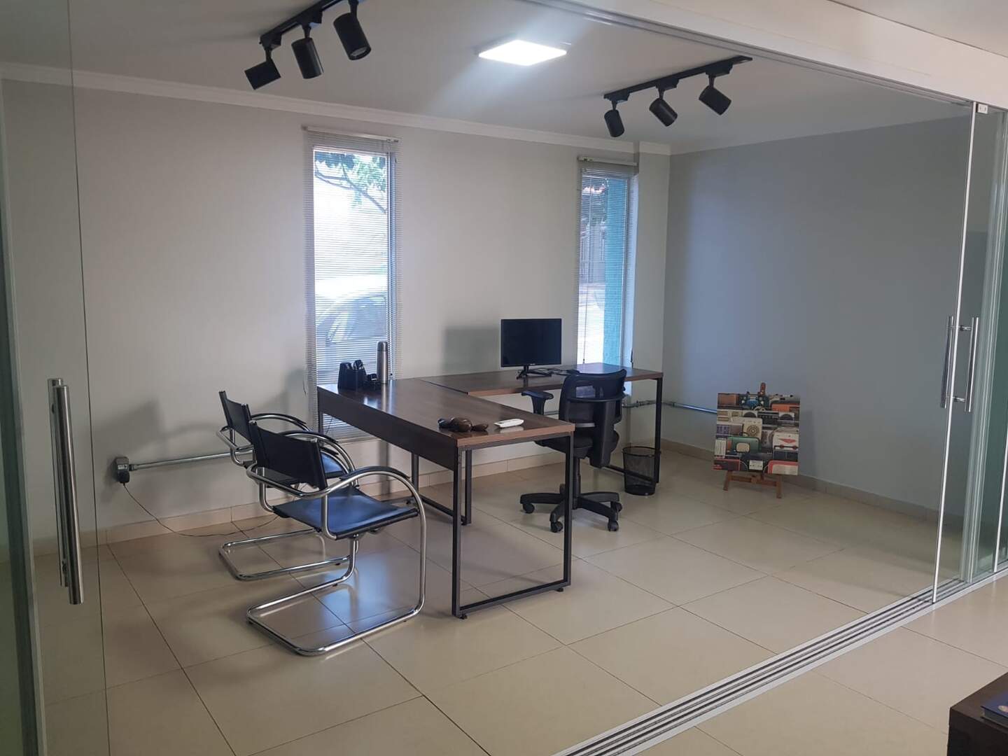 Casa à venda no Centro: a555154b-4226-4d6d-b513-8f2067fc46cf.jpg