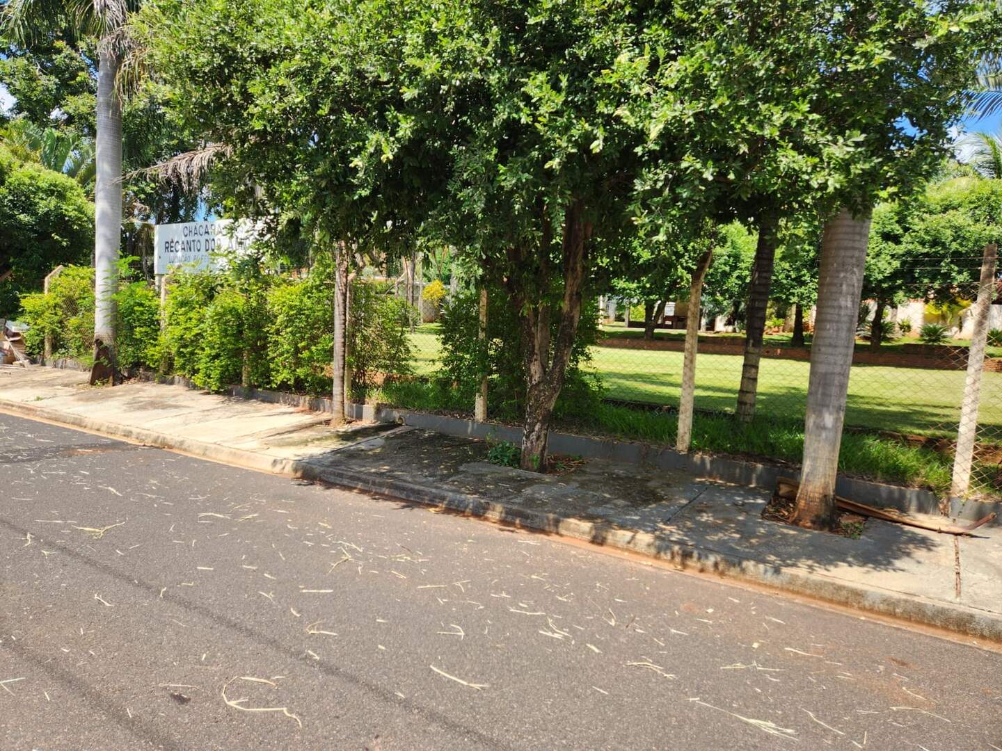 Chácara à venda no PARQUE DAS FLORES: 88addeb8-2315-4c62-a299-20ab790fb268.jpg