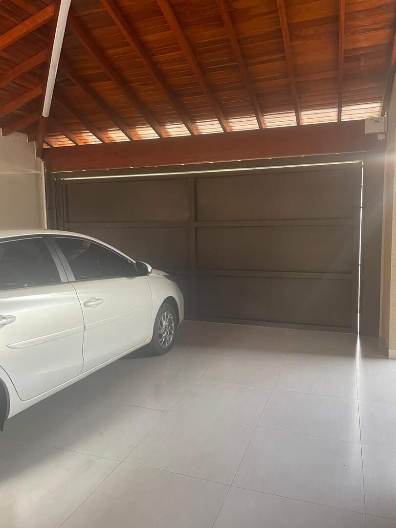 Casa à venda no JARDIM ESTADOS UNIDOS: 686c1ec4-7821-4d8e-b5f1-7ab91c3bae3e.jpg