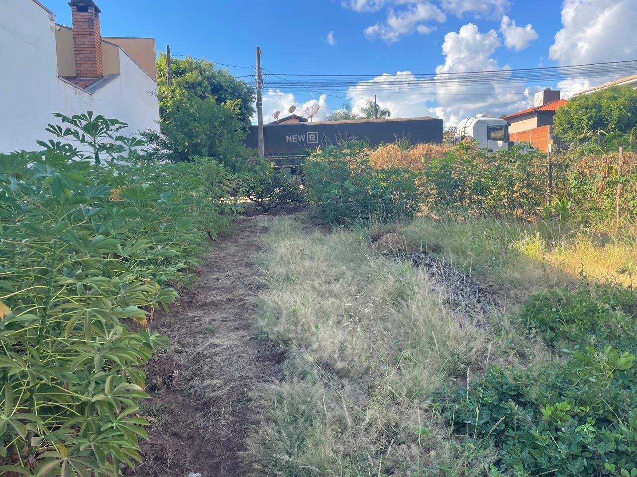 Terreno à venda no JARDIM ESTADOS UNIDOS: c7db7b07-7444-46a6-bd34-98c4652780c7.jpg