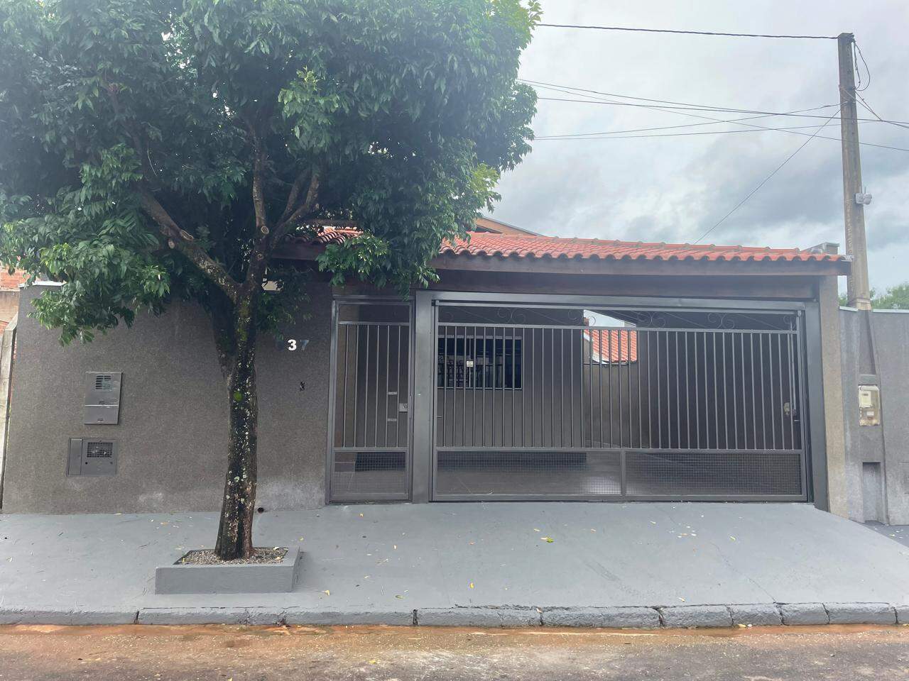 Casa à venda no JARDIM DO BOSQUE: 6d8e4afb-ecea-4a95-b43b-6c26de1e4723.jpg