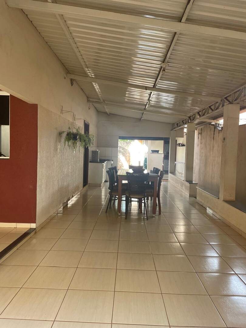 Casa à venda no Jardim Santo Expedito: 27fe8303-a914-4e7a-b9e3-9cb987f9ce87.jpg