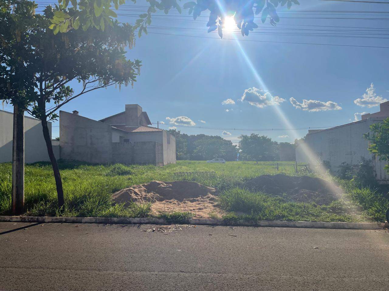 Terreno à venda no RESIDENCIAL VILA MARIANA: 4c908e67-0c15-4dae-8d02-69dc7f5c73ea.jpg