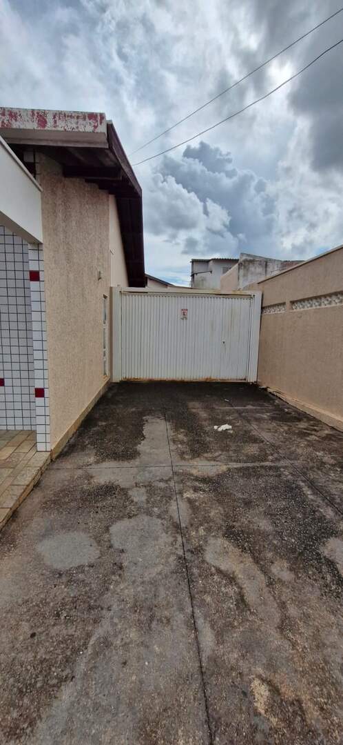 Prédio à venda no Centro: 74963144-1f08-43f8-8c96-8cc320d8e0d1.jpg