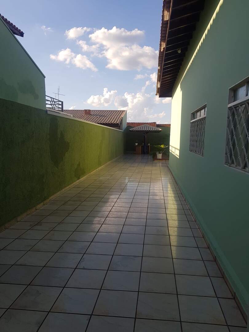 Casa à venda no JARDIM ACLIMAÇÃO: 0770390b-2632-44dd-966b-e4064a2775ce.jpg