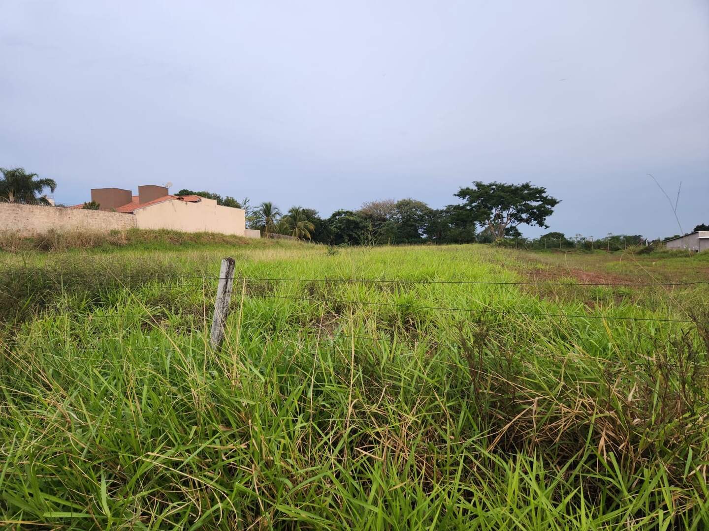 Terreno à venda no AEROPORTO: add79eba-134a-4e55-aba9-ee147836b18b.jpg