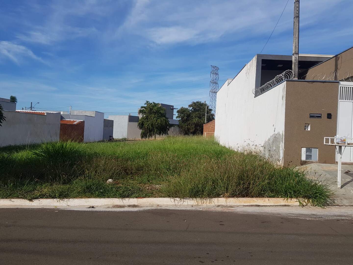 Terreno à venda no RESIDENCIAL VILA MARIANA: 3e5676c0-5937-42be-b833-0b284b0d2e07.jpg