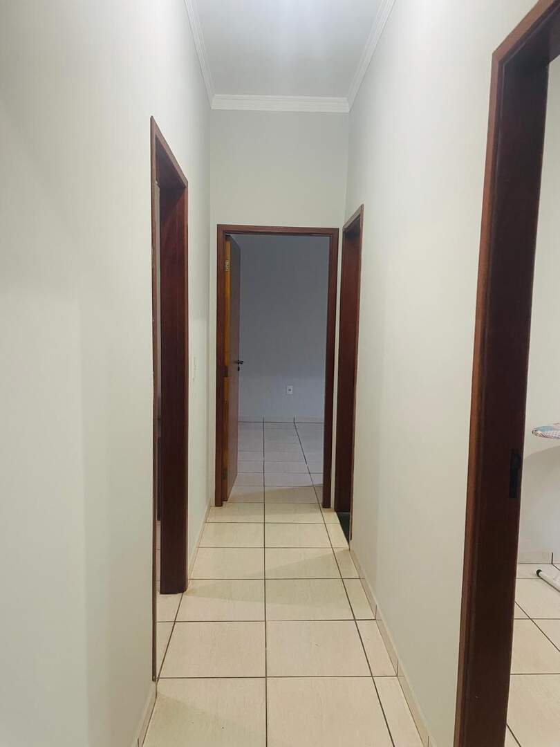 Casa à venda no JARDIM ESTADOS UNIDOS: 2dbcf546-4736-4e3a-b71f-b5cced691259.jpg