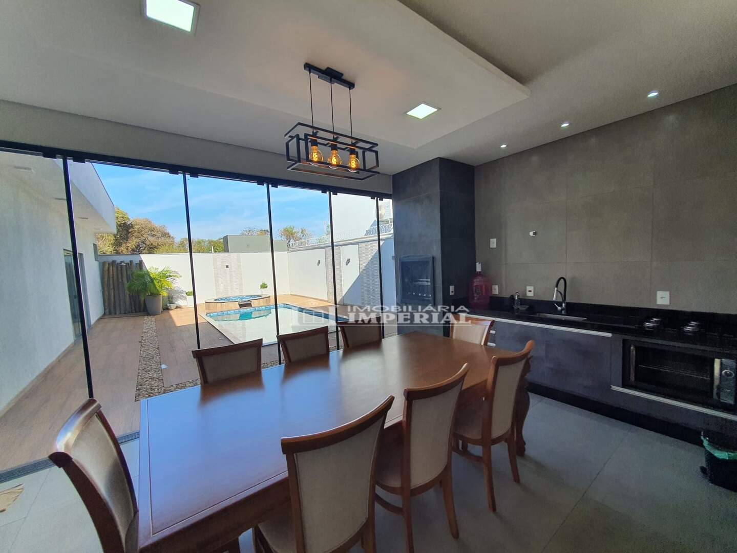 Casa à venda no RESIDENCIAL MARIA SILVEIRA: 3d03993e-7f9c-413f-9cdd-351c903c3609.jpg