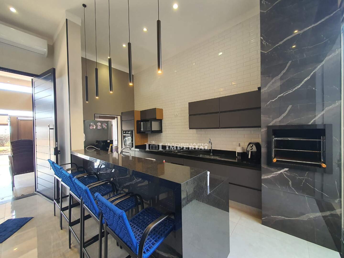 Casa à venda no RESIDENCIAL MARIA GABRIELA: 17f10745-8d21-47d5-880b-9cd5a802de47.jpg